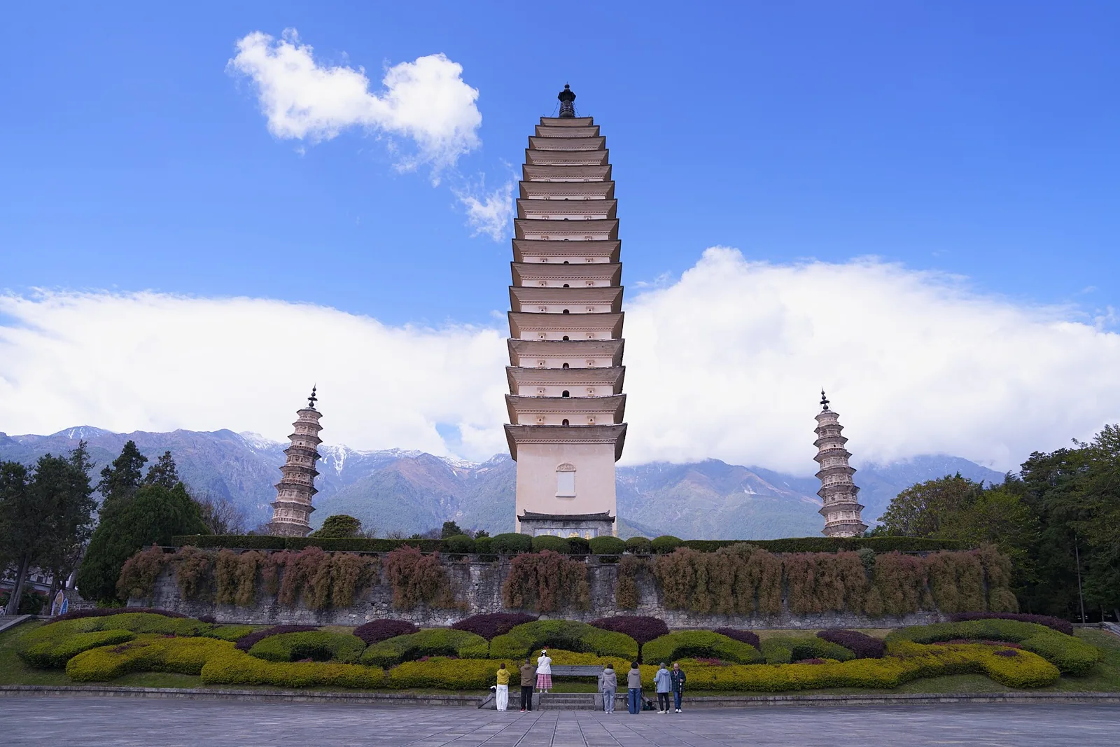 Tre Pagode, Dali