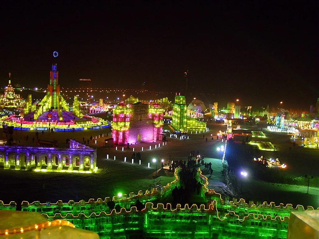 Sculture di ghiaccio a Harbin, edizione precedente